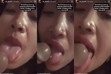 Bokep Indo Skandal Miss Dewi Nyepong Sampe Crot di Mulut